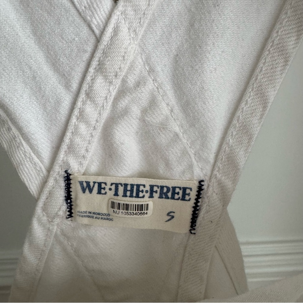 We The Free White Women’s Denim Overalls - Picture 8 of 9